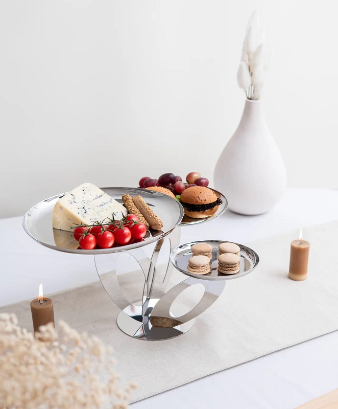 Rostfritt våningsfat från Matsteel – perfekt för servering